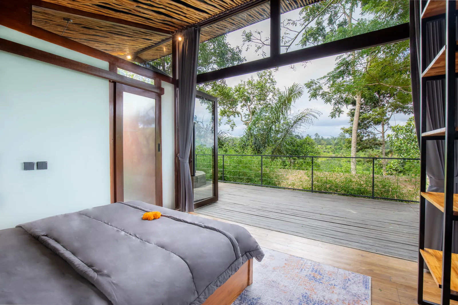 Secluded Jungle Retreat 1 Bedroom Cottage in Ubud 2